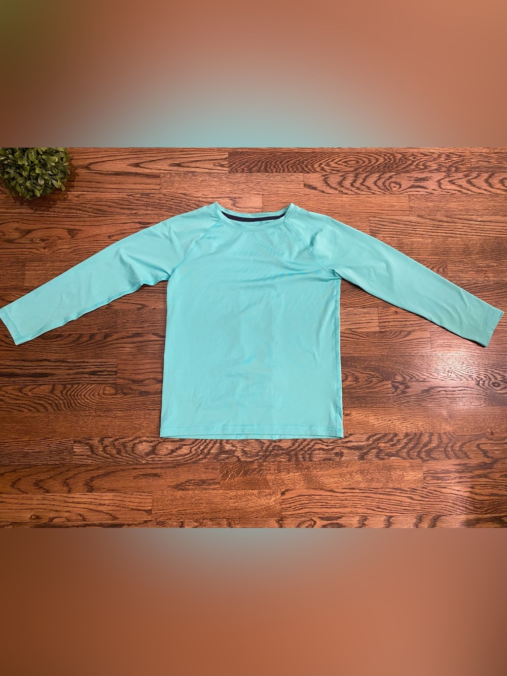 All in Motion Rash Guard Sz M(8)